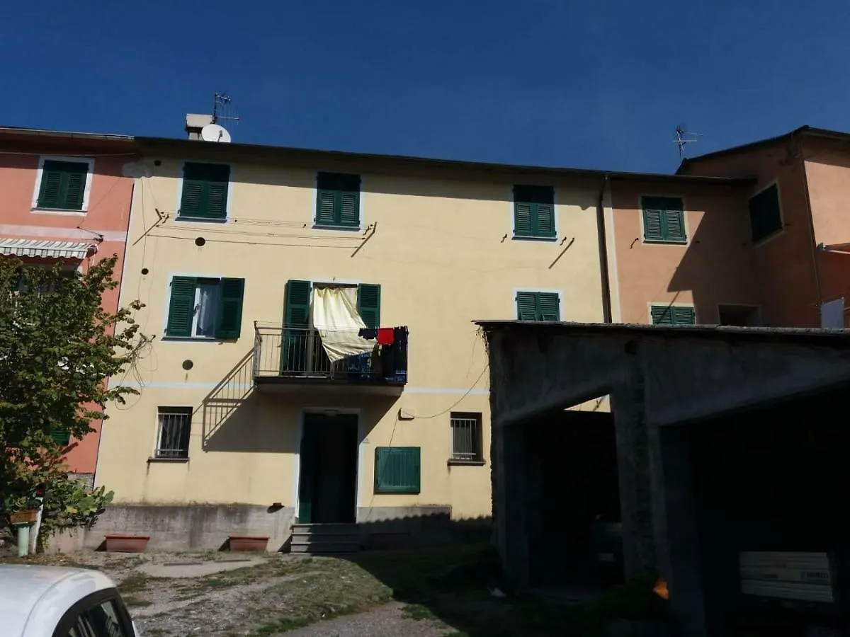 Casa Colombo Apartment Ferrada di Moconesi